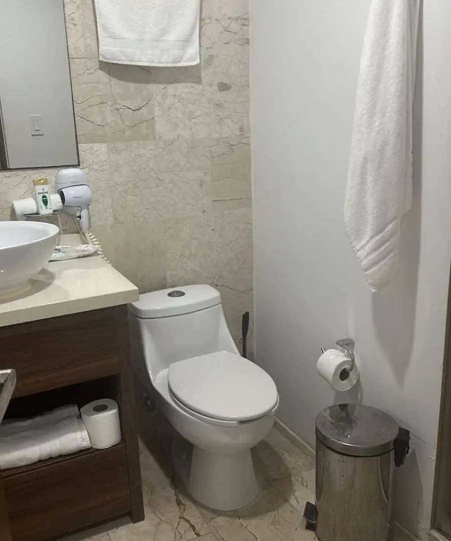 Acogedor Estudio Equipado A 800 Metros De La Playa Playa del Carmen Apartment